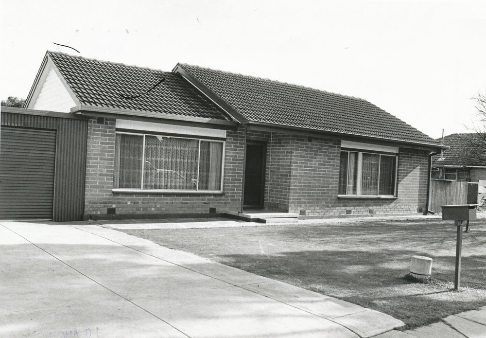 51 St Leonard Street, Elizabeth Downs : 1988
