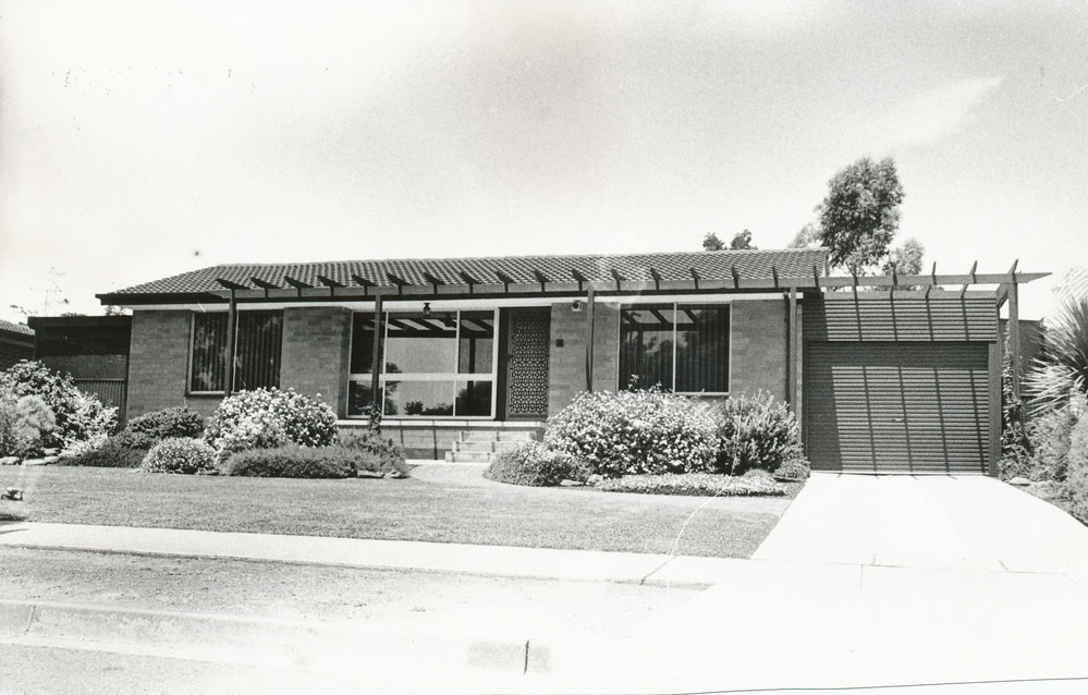 34 Woodlands Road, Elizabeth Downs : 1990