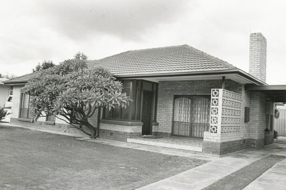 9 Semley Road, Elizabeth : 1989