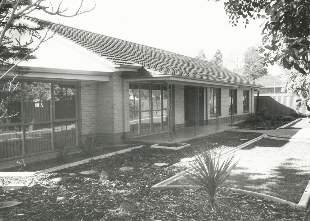 15 Donhead Road, Elizabeth : 1990