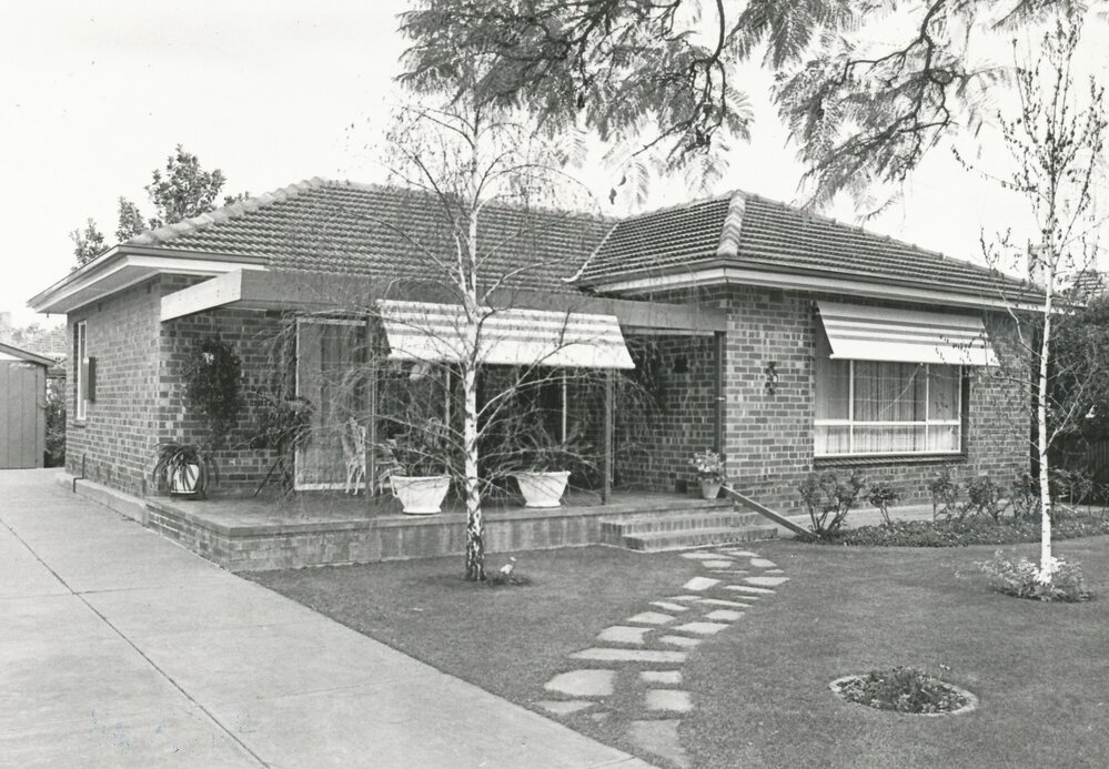 30 Minchington Road, Elizabeth : 1987