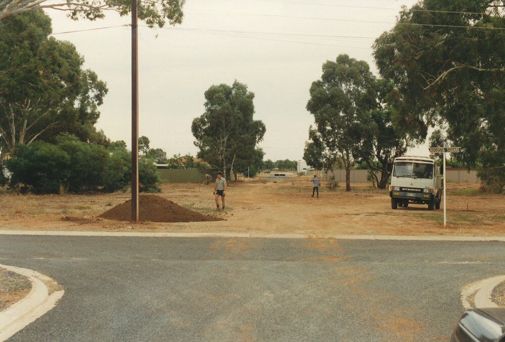 Augusta Square, Smithfield