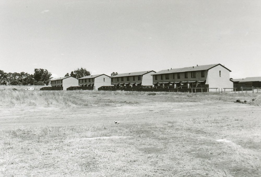 Flats on Cutana Crescent, Munno Para