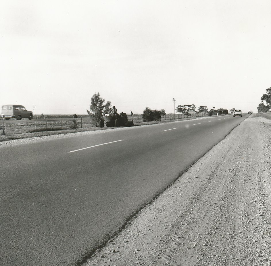 Roadworks, One Tree Hill 
