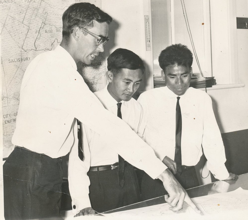 District Clerk with Colombo Plan Students