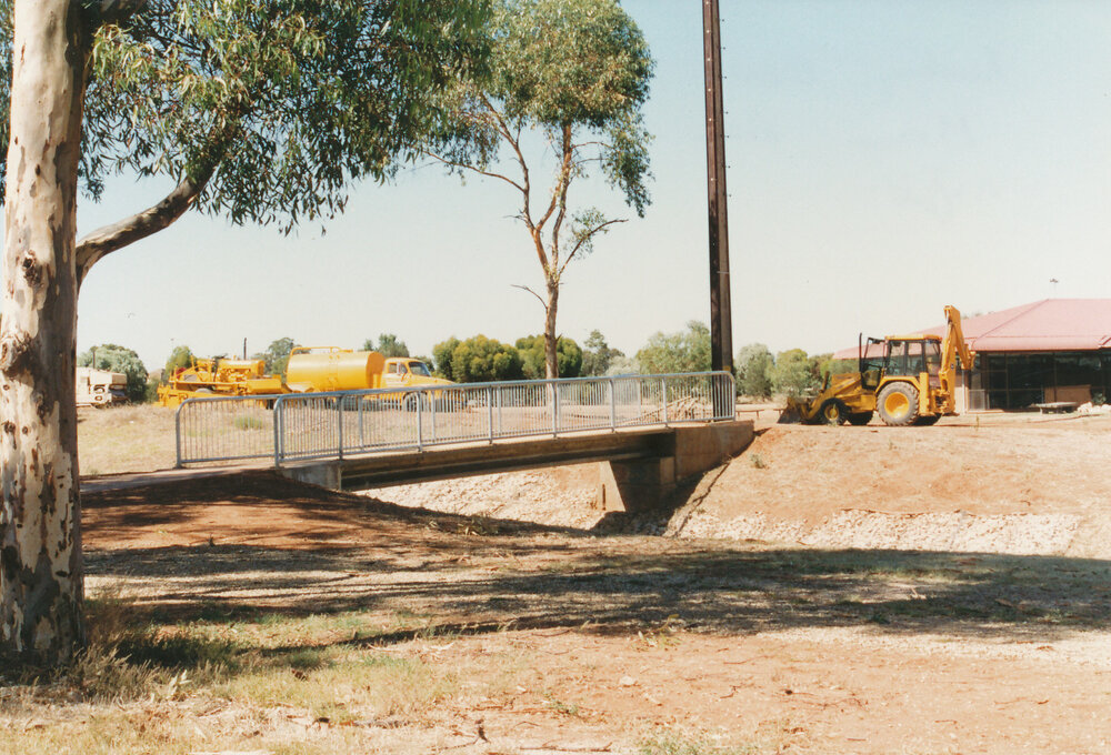 Smiths Creek Footbridge