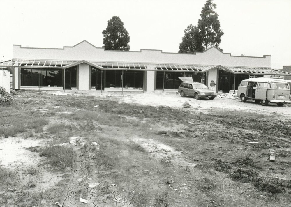 Main North Road Shops, Smithfield