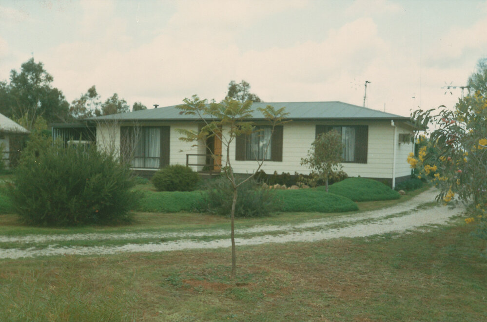 Angle Vale Road, Angle Vale