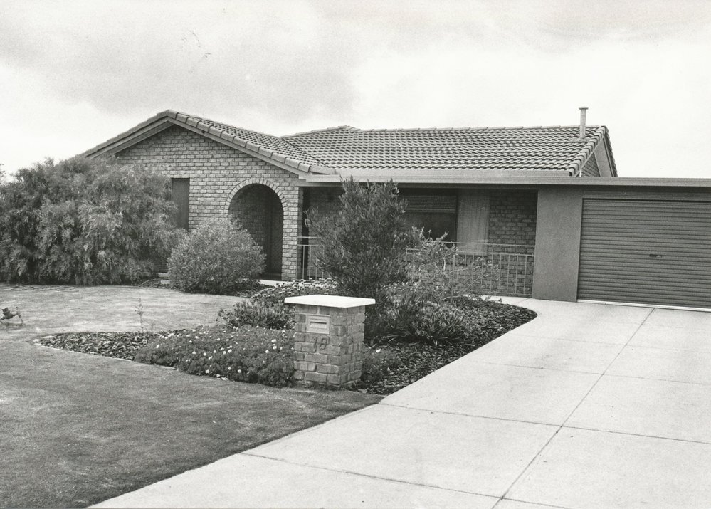 18 Carabeen Crescent, Andrews Farm