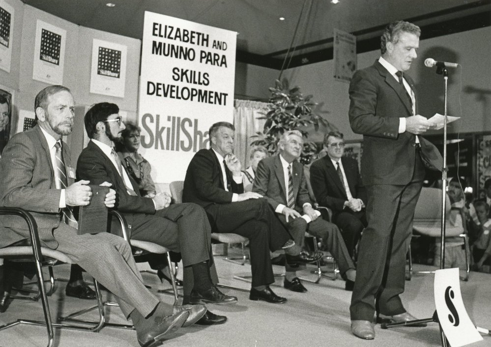 Elizabeth &amp; Munno Para Skills Development