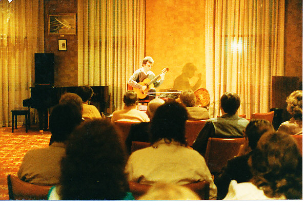 Face to Face Concerts in the Brin Whiting Lounge