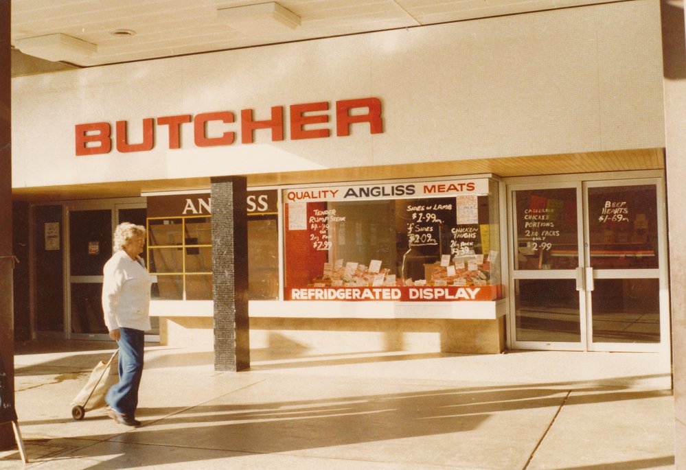 Elizabeth Town Centre