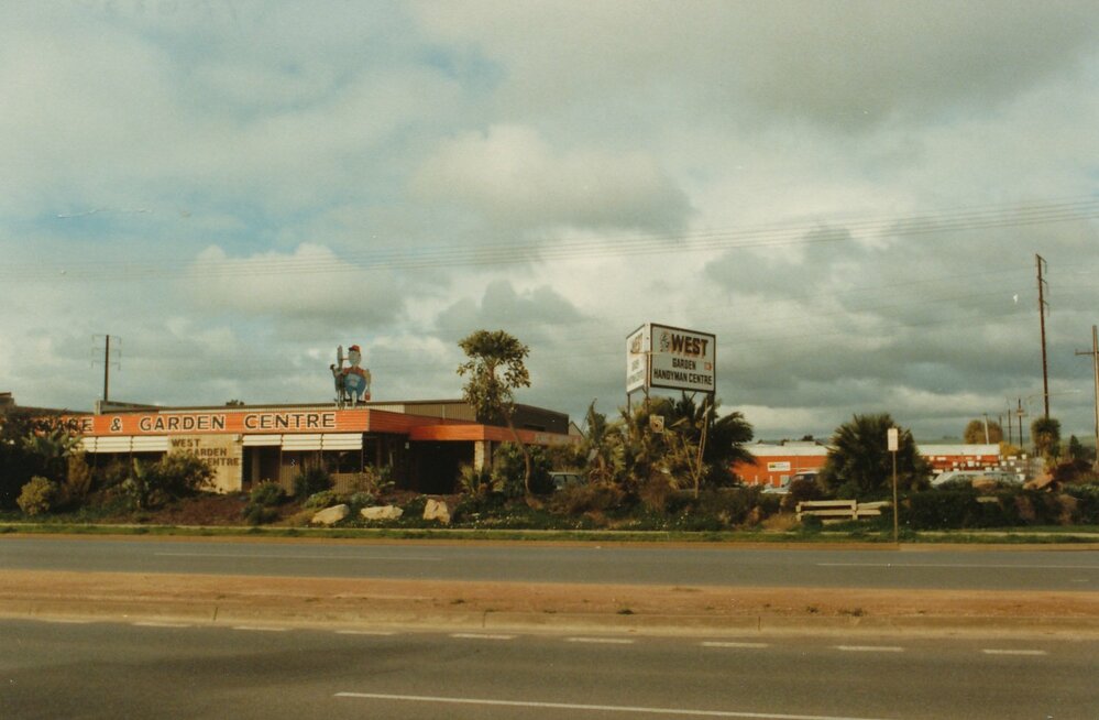 West Garden Centre