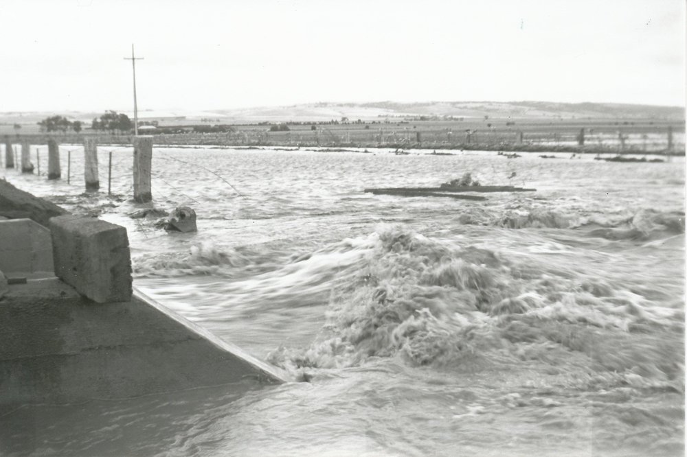 Davoren Road Railway Floods