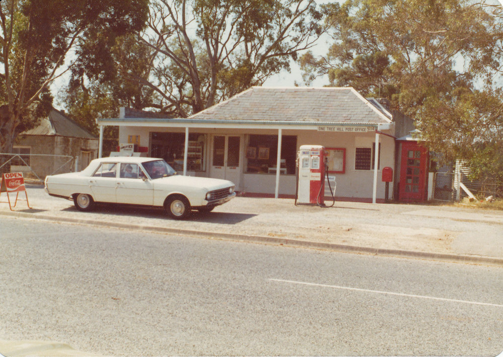 One Tree Hill Post Office