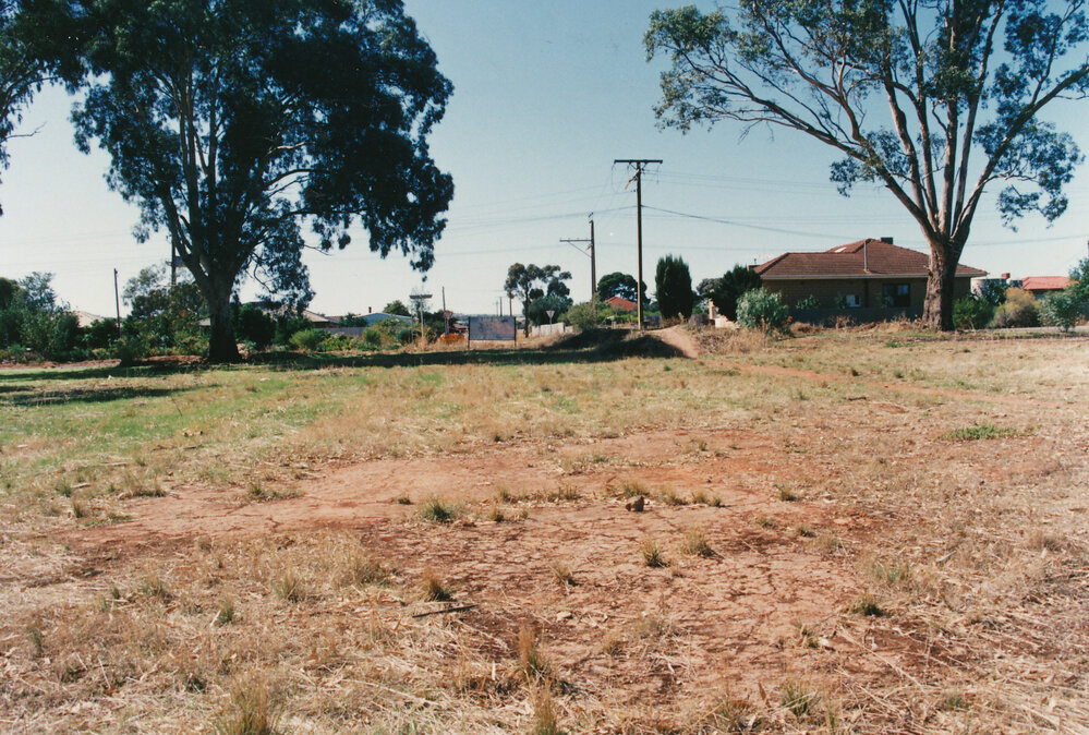 Augusta Square, Smithfield