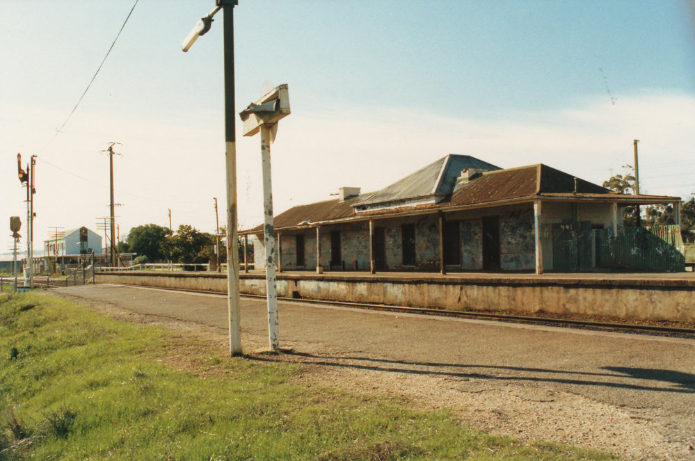 Smithfield Railway Station