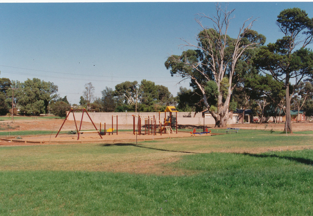 Springvale Gardens Housing Estate, Blakeview