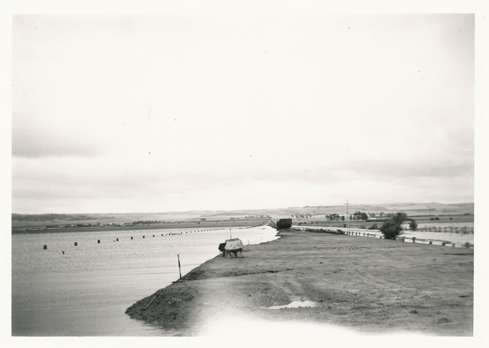 Davoren Road, Railway