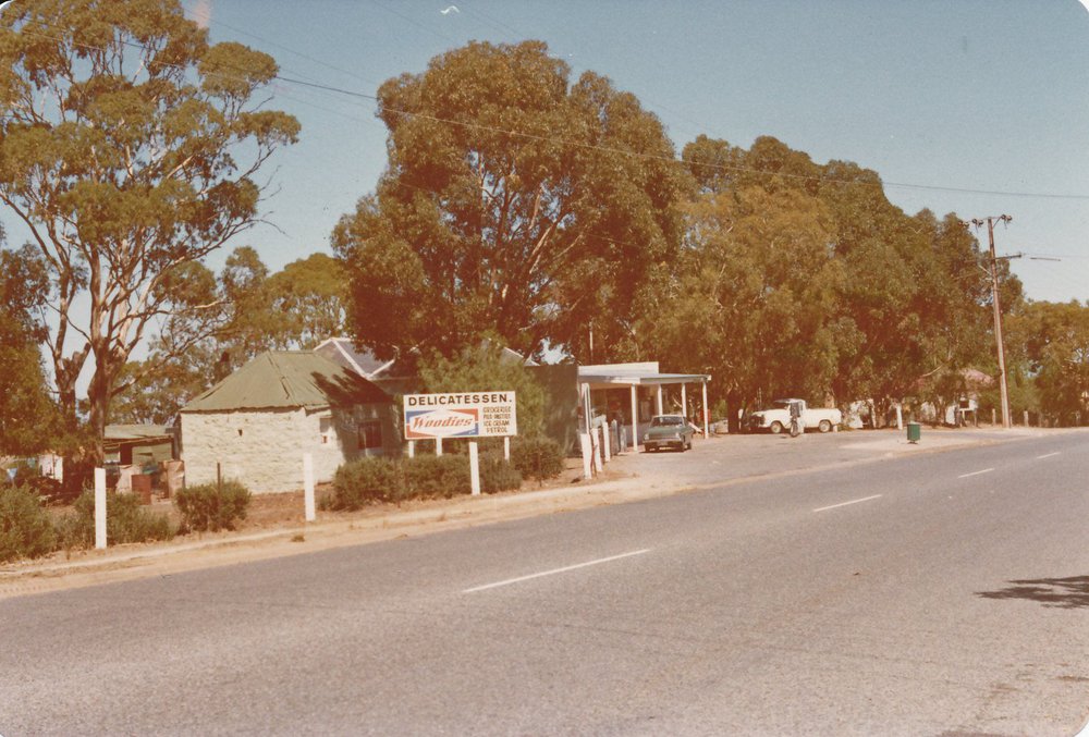 One Tree Hill Main Street
