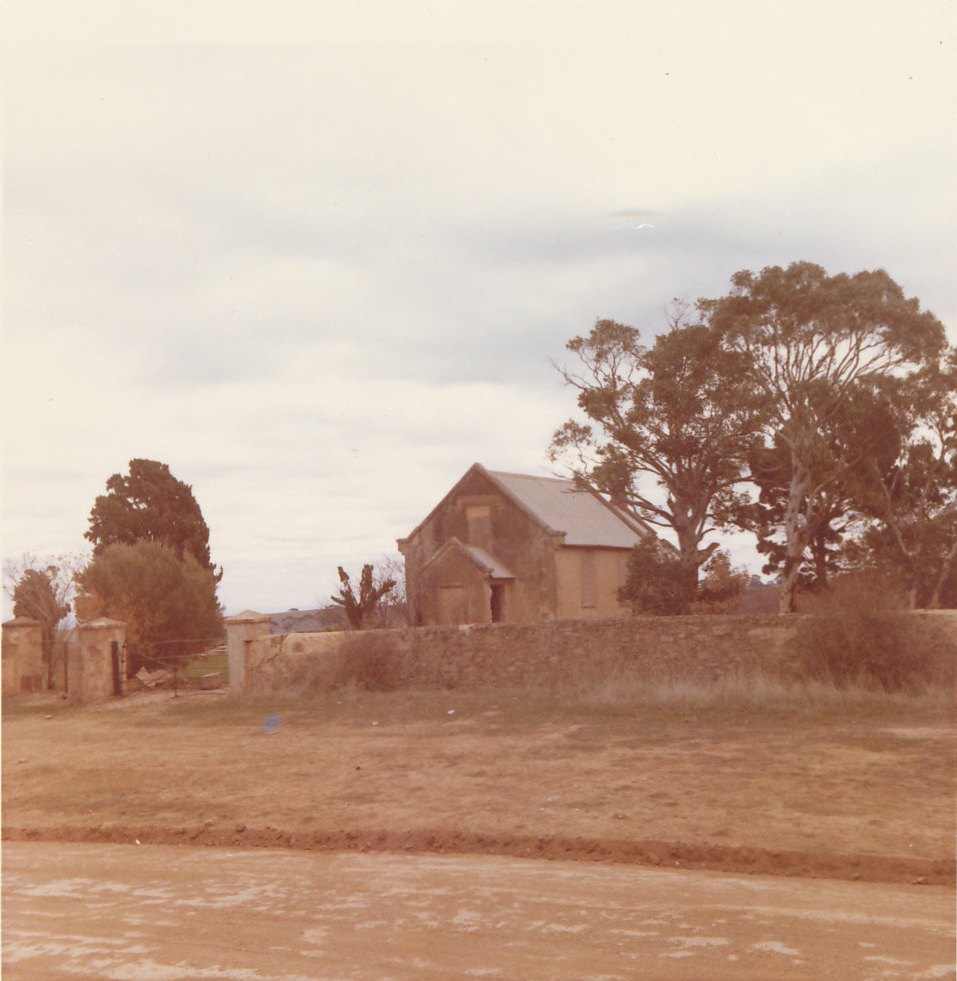 Uley Chapel &amp; Cemetery