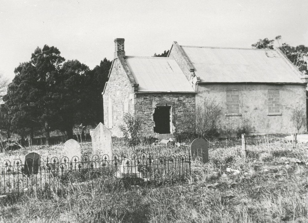 Uley Chapel &amp; Cemetery