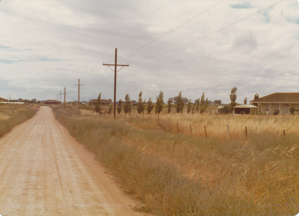 Elwood Road, Macdonald Park