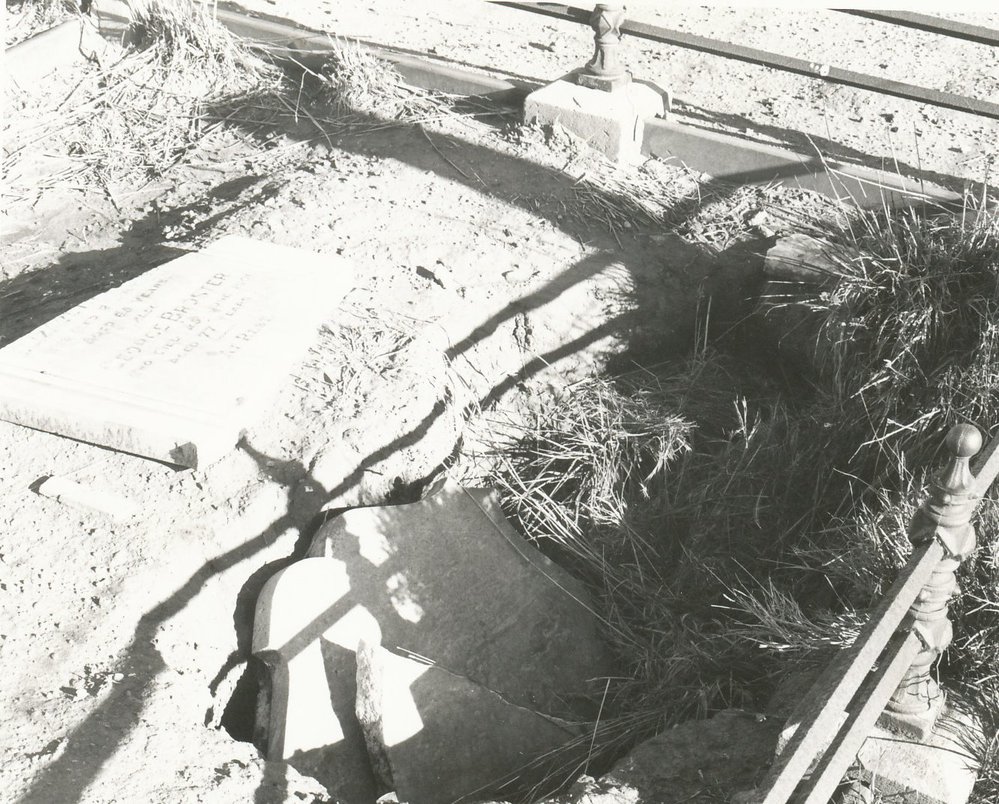 Zoar Cemetery - Broster