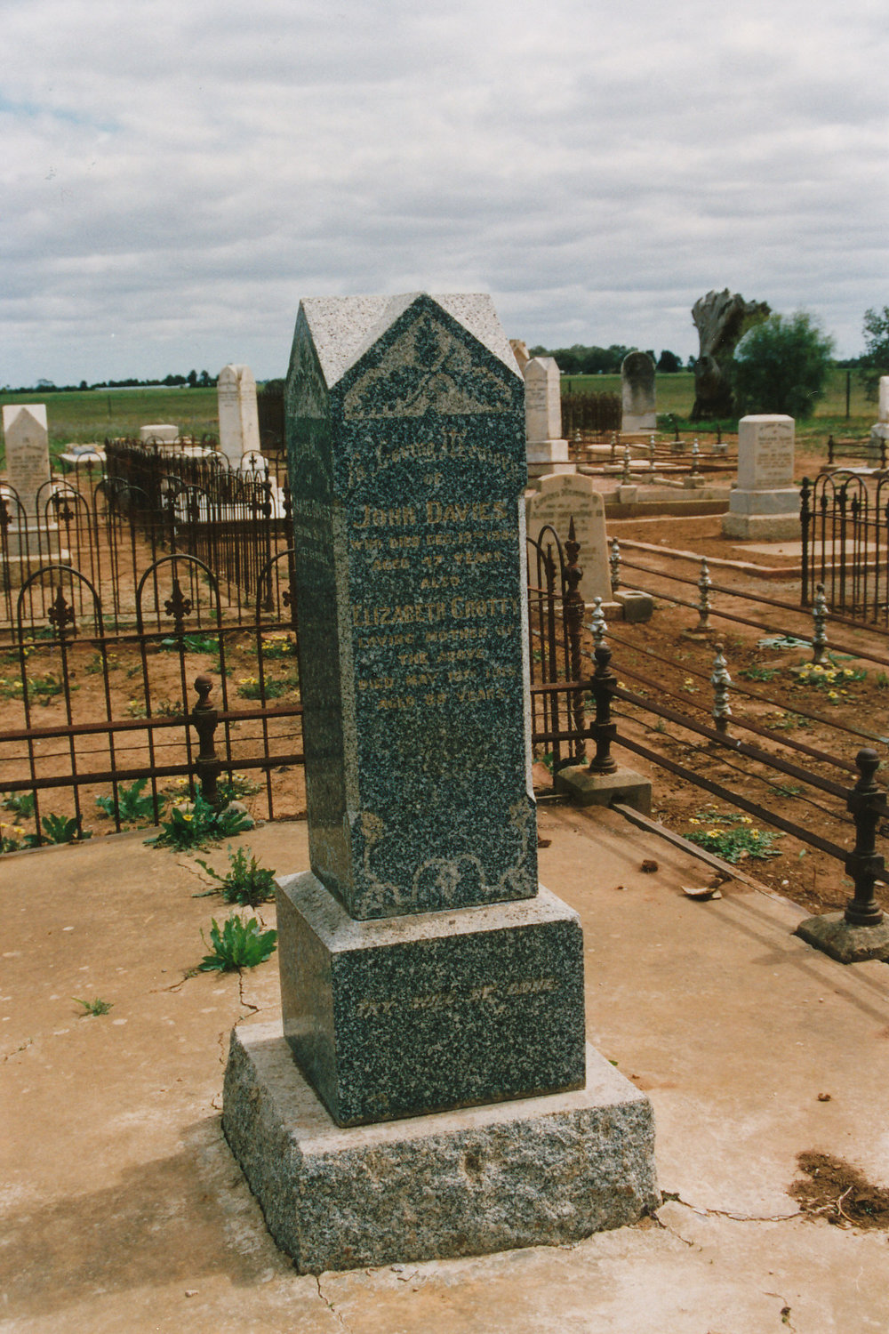 Zoar Cemetery - John Davies