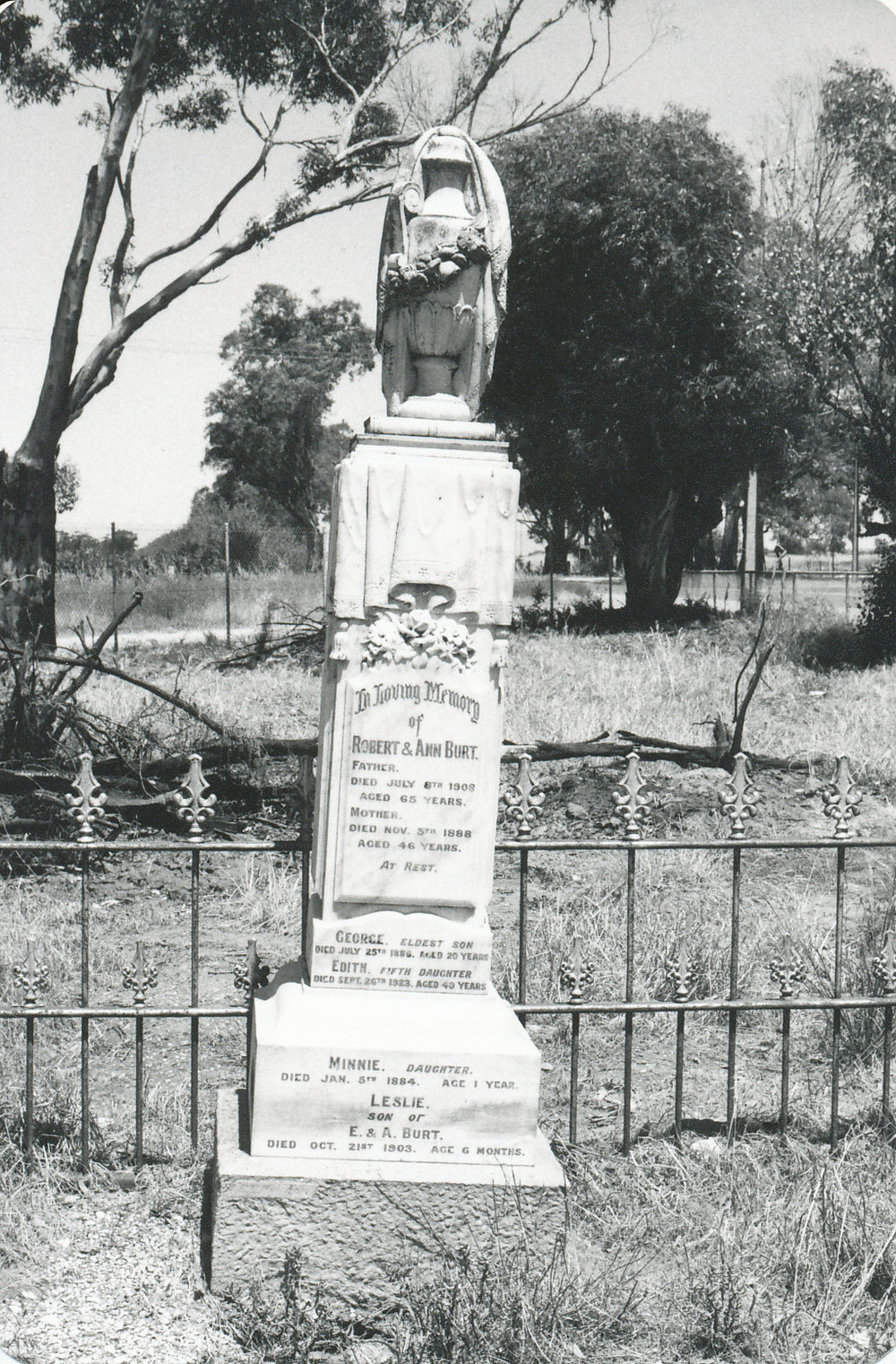 Angle Vale Cemetery: Burt