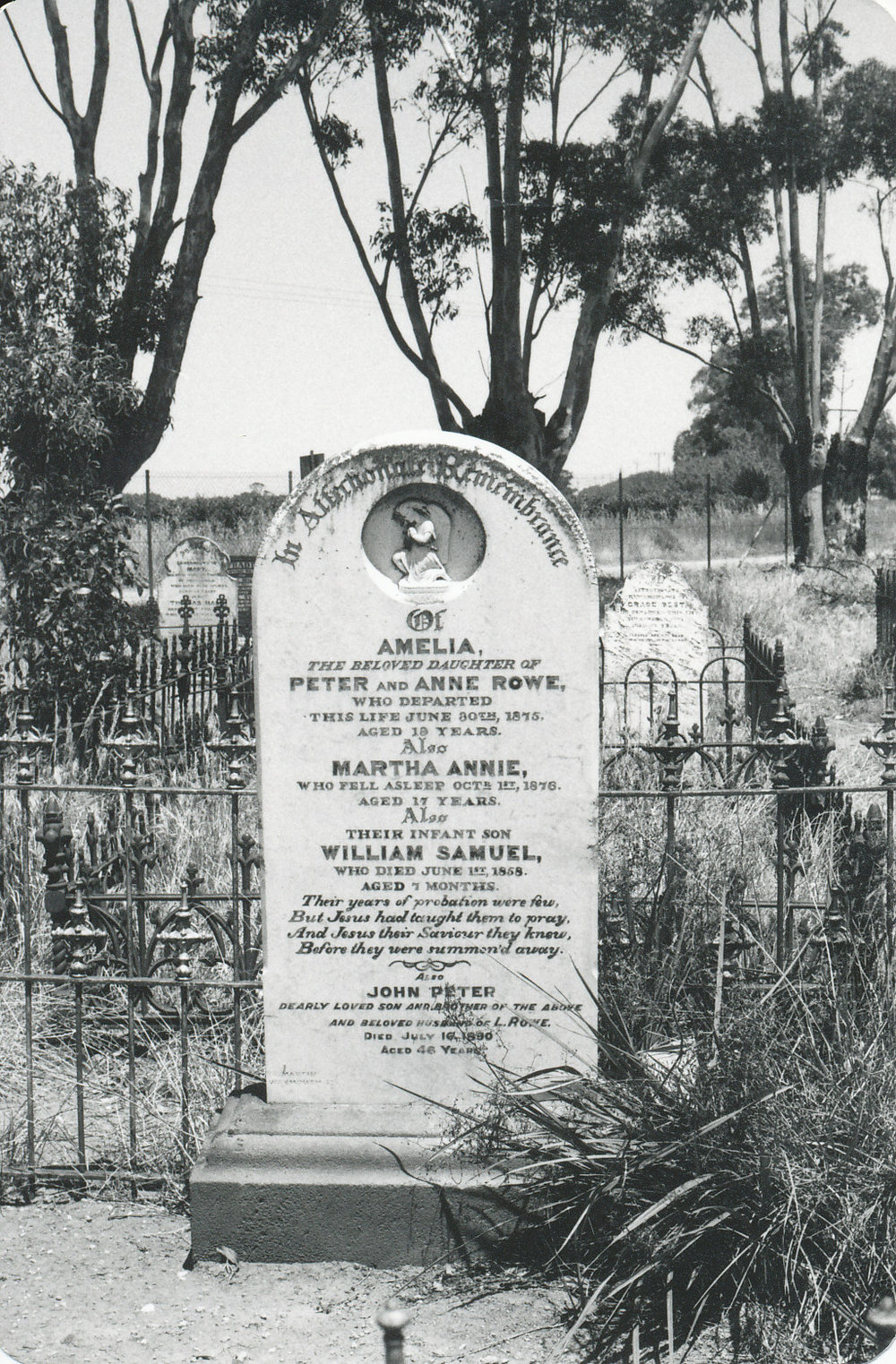 Angle Vale Cemetery: Rowe