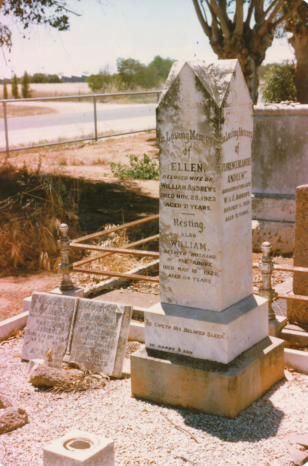 Angle Vale Cemetery: Andrews