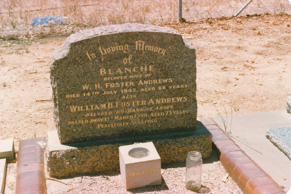 Angle Vale Cemetery: Andrews