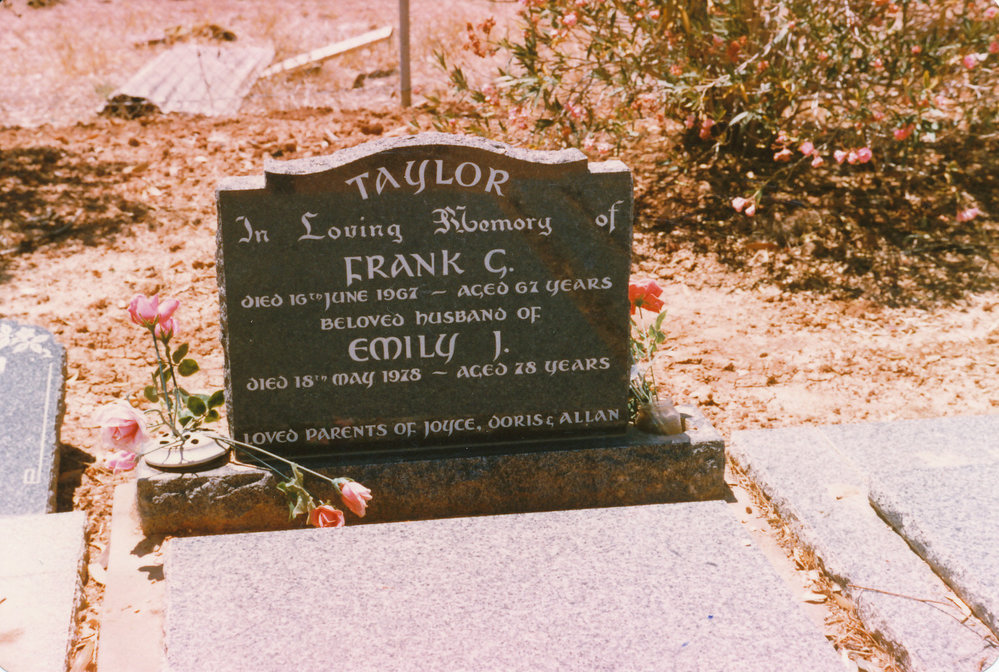 Angle Vale Cemetery: Taylor