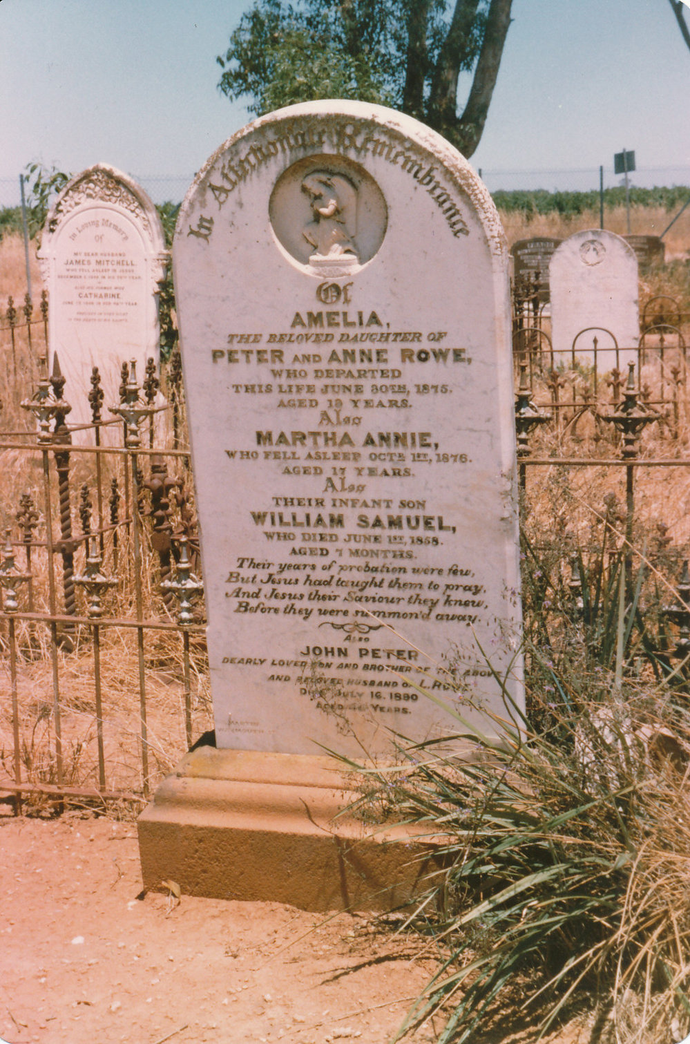 Angle Vale Cemetery: Rowe