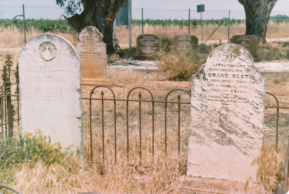 Angle Vale Cemetery: Andrews and Best
