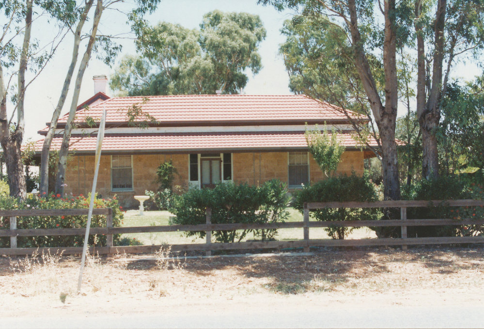 Roberts Homestead, Munno Para Downs