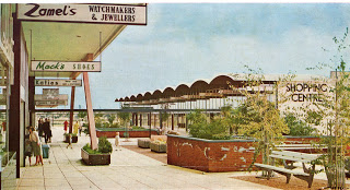 Beautiful Elizabeth Postcards