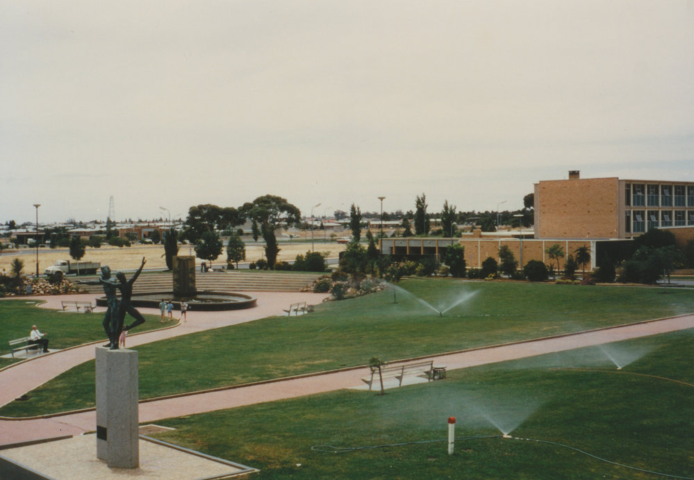 Elizabeth Town Centre