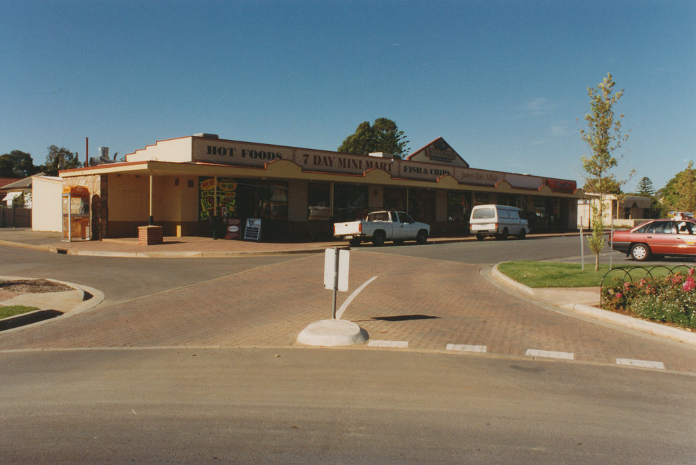 Rosewood Park Shops