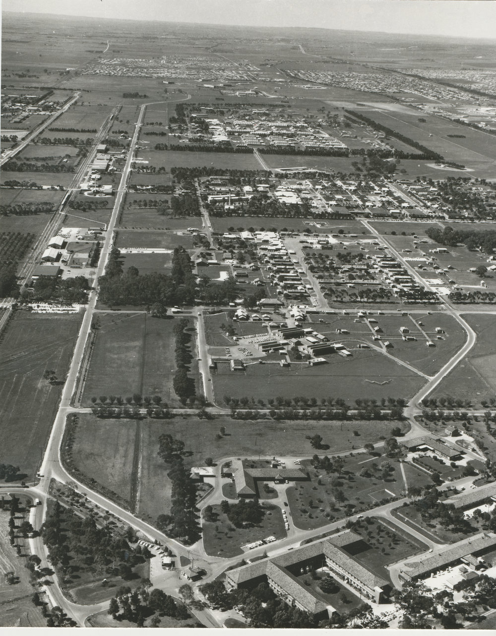 Aerial Photograph of Elizabeth West