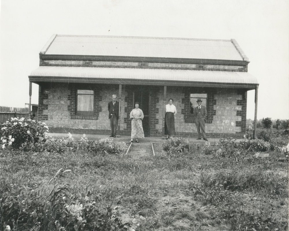 Ragless House at Angle Vale
