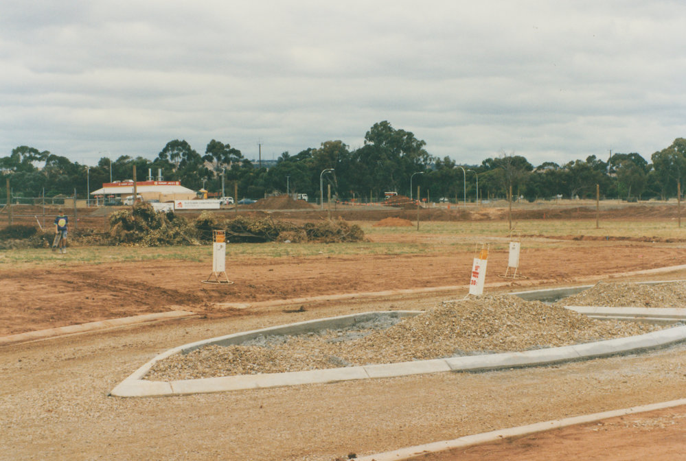 Munno Para Shopping Centre