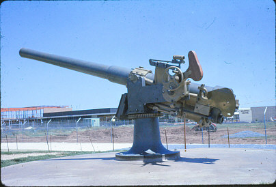 Naval Gun, Windsor Green