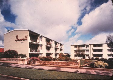 Barwell Flats, Elizabeth