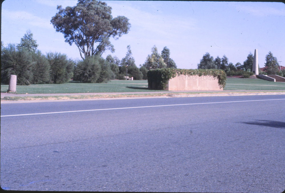 Playford Gardens : 1975