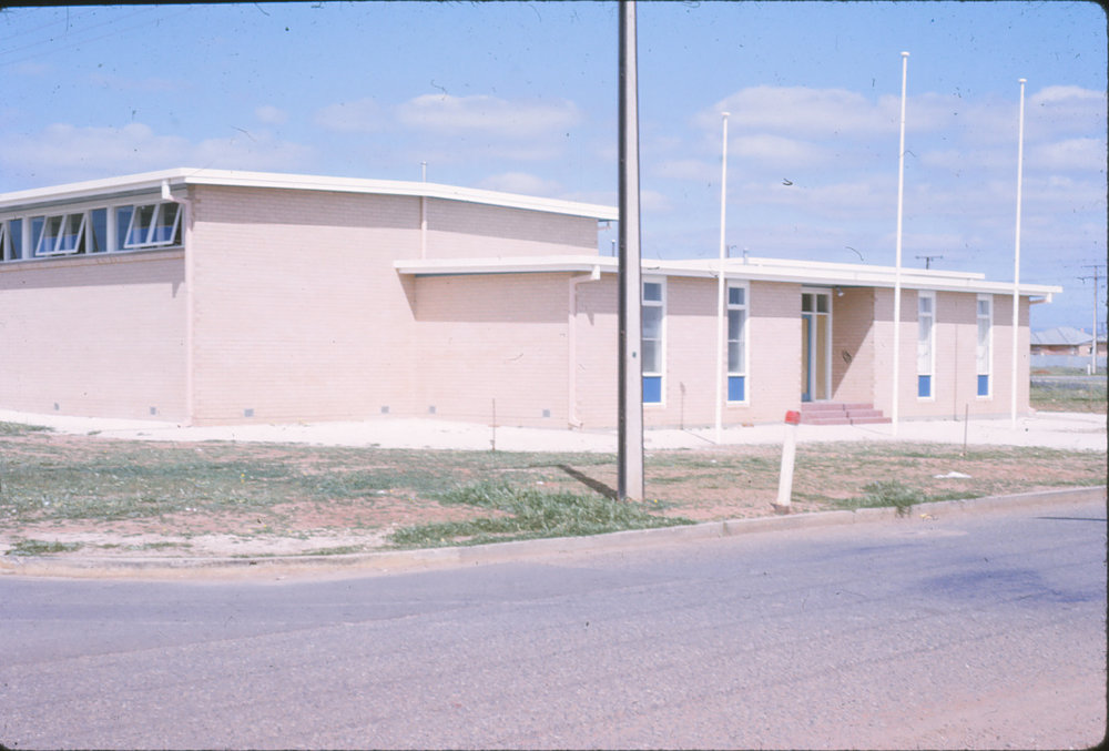 Elizabeth West Working Men's Club