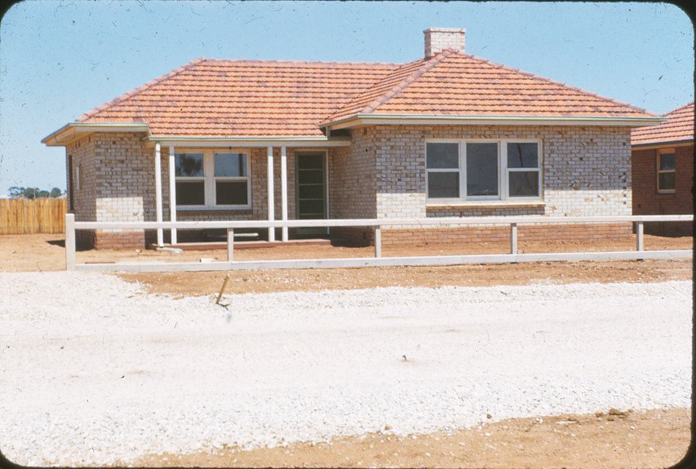 Elizabeth East Primary School House