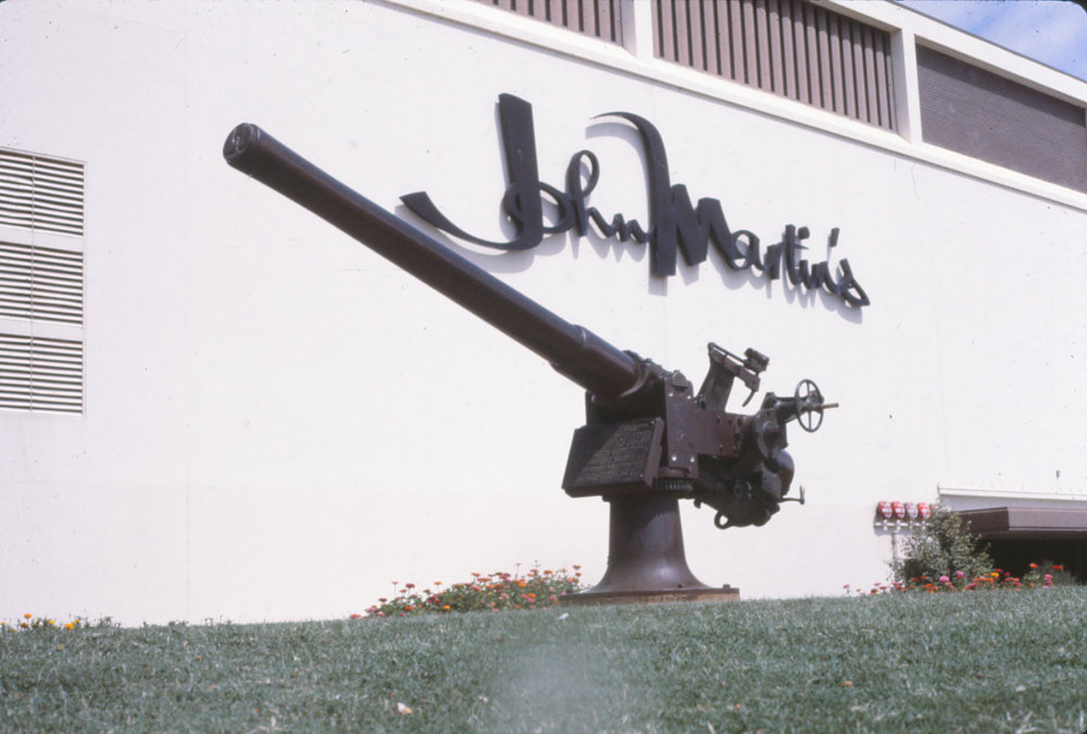 HMS Protector gun, Windsor Green, Elizabeth