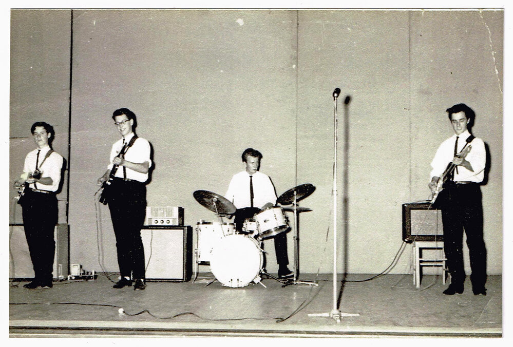 The Jet Blacks in the Octagon